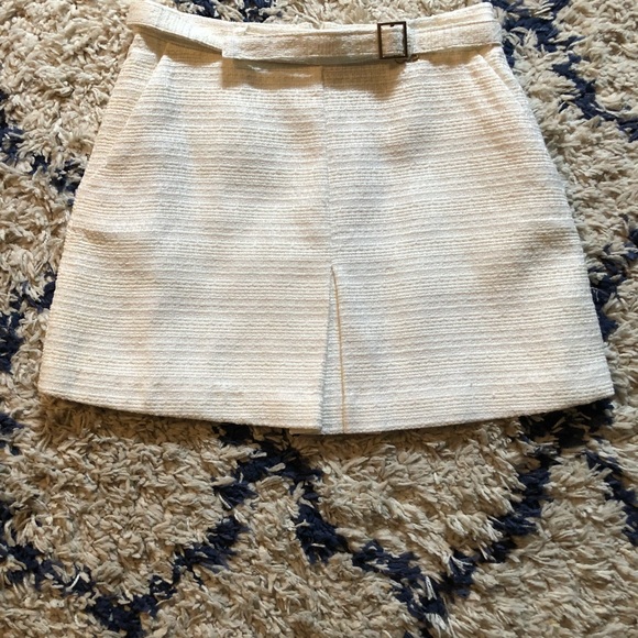 Forever 21 mini skirt - Picture 2 of 8